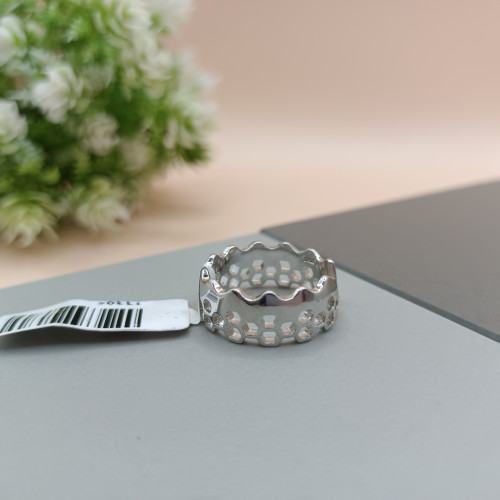 LADY RING B