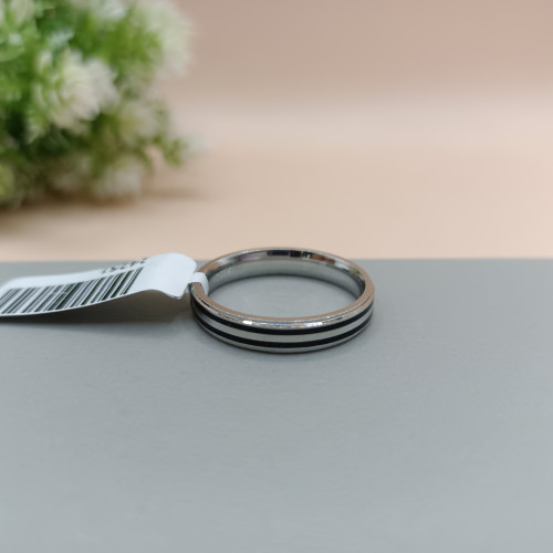 BAND RING B