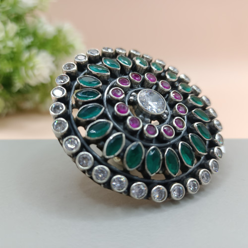 COCKTAIL RING