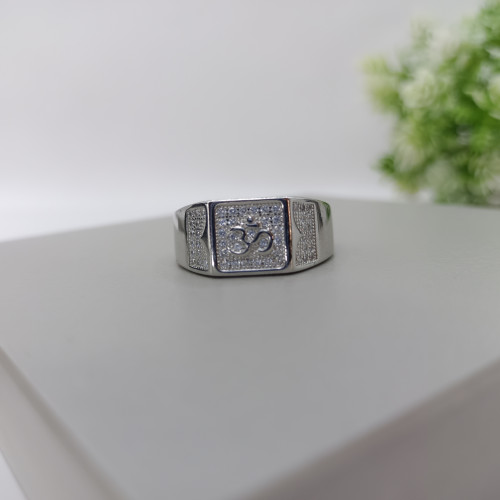 OM CZ RING_10
