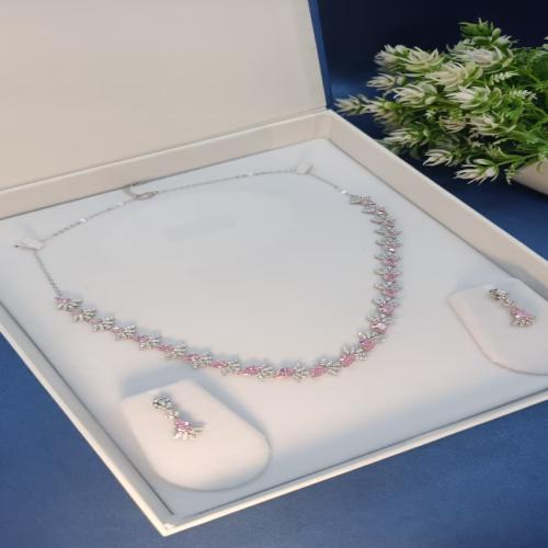 IMP NECKLACE