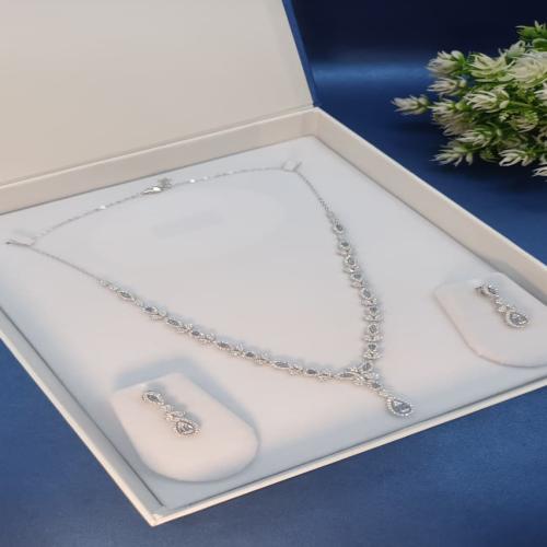 IMP NECKLACE