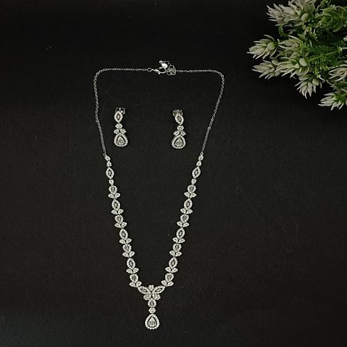 IMP NECKLACE