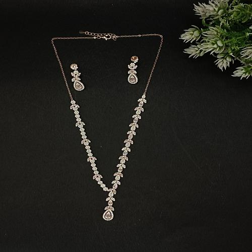 IMP NECKLACE